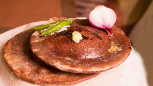 Madua ki Roti (Foxtail Millet Roti)